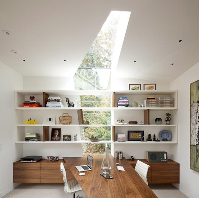 طراحی میز بزرگ برای کار بیش از یک نفر در اتاق کار خانگی | شرکت معماری داخلی تهران دیزاین سنتر