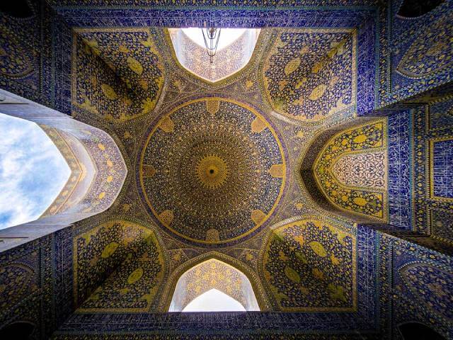 مسجد امام‌ اصفهان یکی‌ از مهم‌ترین‌ بناهای عصر صفویه است | تهران دیزاین سنتر