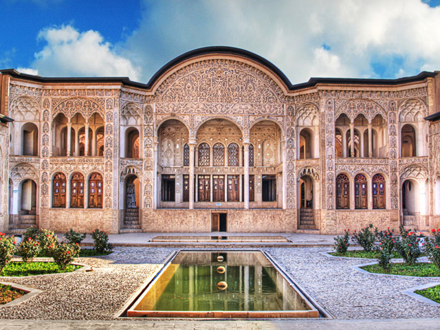 نمای زیبا از معماری سنتی ایرانی | تهران دیزاین سنتر