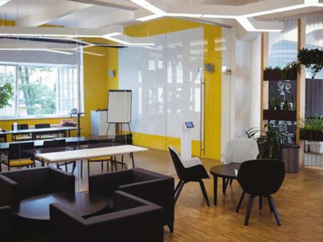 نورپردازی دکوراسیون دفتر کار کوچک | شرکت معماری داخلی تهران دیزاین سنتر