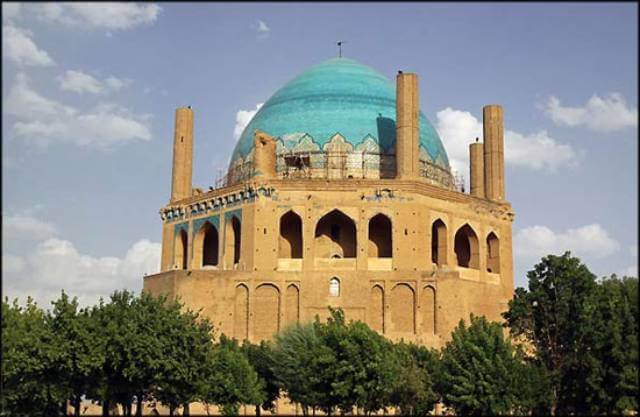 مسجدی ساخته شده با سبک معماری آذری | تهران دیزاین سنتر