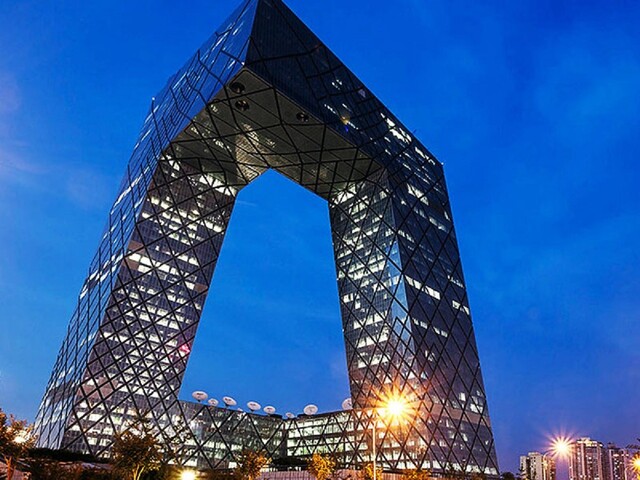 نمای ساختمان تلویزیون مرکزی چین کاری از طراح معروف رم کولهاس | شرکت تهران دیزاین سنتر
